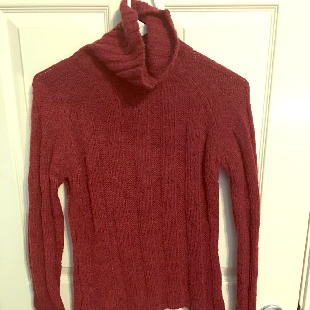Red wool long-sleeve turtleneck sweater XS